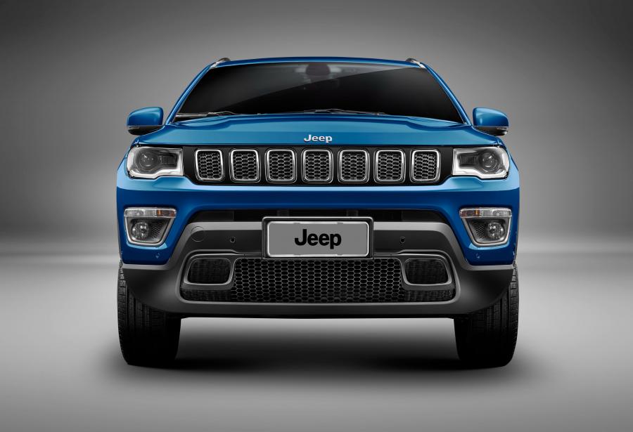 Jeep Compass Longitude 4x4 2016 года  (LA) (фото 14 из 26)